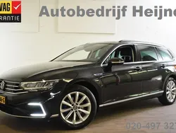 Zwart Gebruikt 2020 VW Passat Business Stationwagen | € 23.745 (Eerlijke prijs)