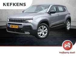 Grijs, metallic lak Nieuw 2024 Jeep Avenger Altitude SUV | € 29.880 (Goede deal)