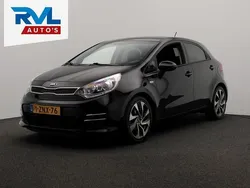 Zwart Gebruikt 2015 Kia Rio Hatchback | € 9.445 (Eerlijke prijs)