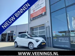 Wit Gebruikt 2019 Toyota Aygo X-play Hatchback | € 9.950 (Eerlijke prijs)