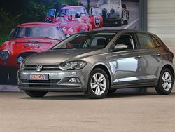 Grijs, metallic lak Gebruikt 2017 VW Polo Comfortline Hatchback | € 10.750 (Iets duurder)