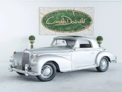 Zilversilver grey metallic (180) Gebruikt 1956 Mercedes 300 Coupé | € 469.000