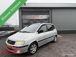 Grijs (metallic) Gebruikt 2008 Hyundai Matrix MPV | € 2.850 (Eerlijke prijs)