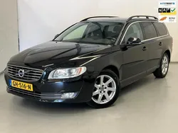 Zwart, metallic lak Gebruikt 2015 Volvo V70 Stationwagen | € 15.750 (Iets duurder)