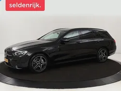Zwart Gebruikt 2021 Mercedes E300 AMG Stationwagen | € 32.400 (Goede deal)