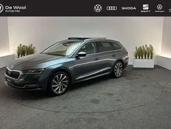 Grijs Gebruikt 2021 Skoda Octavia Business Line Stationwagen | € 25.900 (Eerlijke prijs)