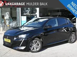 Zwart Gebruikt 2020 Peugeot e-208 Allure Hatchback | € 16.900 (Eerlijke prijs)