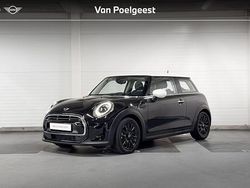 Zwart Gebruikt 2022 Mini Cooper Business Hatchback | € 25.900