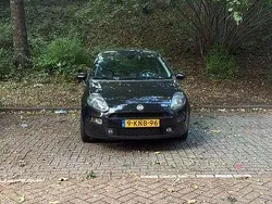 Zwart Gebruikt 2013 Fiat Punto Lounge Hatchback | € 3.500 (Goede deal)