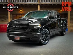 Zwart Nieuw 2024 Dodge Ram Limited Pickup | € 92.950 (Iets duurder)