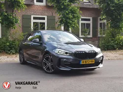 Grijs Gebruikt 2020 BMW 118 Executive Hatchback | € 26.490