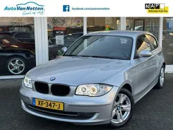 Grijs, metallic lak Gebruikt 2009 BMW 116 Hatchback | € 3.950 (Eerlijke prijs)