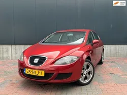 Rood, metallic lak Gebruikt 2007 Seat Leon Hatchback | € 1.999 (Eerlijke prijs)