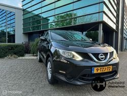 Zwart, metallic lak Gebruikt 2014 Nissan Qashqai SUV | € 8.245 (Super prijs)