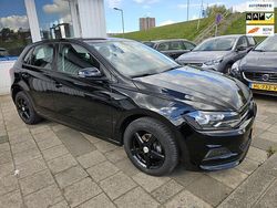 Zwart Gebruikt 2018 VW Polo Highline Hatchback | € 12.650 (Goede deal)