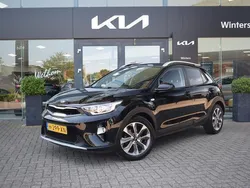 Zwart Gebruikt 2020 Kia Stonic SUV | € 15.395 (Eerlijke prijs)