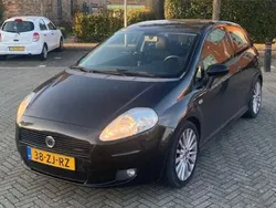 Zwart Gebruikt 2008 Fiat Grande Punto Sport Hatchback | € 2.950 (Iets duurder)