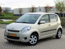 Beige Gebruikt 2007 Daihatsu Sirion Hatchback | € 2.450 (Eerlijke prijs)