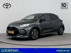 Grijs Gebruikt 2021 Toyota Yaris Executive Hatchback | € 20.945 (Eerlijke prijs)