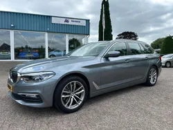 Grijs Gebruikt 2017 BMW 520 Executive Stationwagen | € 23.400 (Eerlijke prijs)