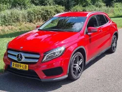 Rood Gebruikt 2014 Mercedes GLA200 AMG SUV | € 16.400 (Goede deal)