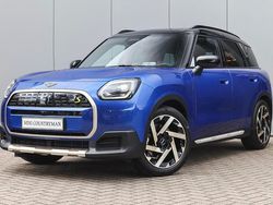 Blauw Nieuw 2025 Mini Cooper Countryman Favoured SUV | € 64.690