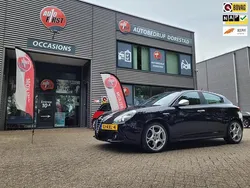 Zwart Gebruikt 2011 Alfa Romeo Giulietta Distinctive Hatchback | € 10.999 (Duur)