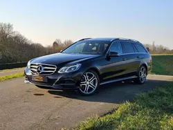 Zwart, metallic lak Gebruikt 2013 Mercedes E400 Avantgarde Stationwagen | € 26.950