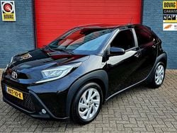Zwart Nieuw 2025 Toyota Aygo X Active SUV | € 19.950