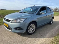 Grijs Gebruikt 2008 Ford Focus Futura Hatchback | € 1.450 (Goede deal)