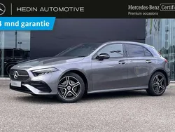 Grijs, metallic lak Gebruikt 2025 Mercedes A250 AMG line Hatchback | € 47.345