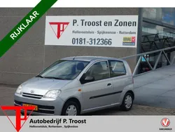 Grijs, metallic lak Gebruikt 2008 Daihatsu Cuore Hatchback | € 2.950 (Iets duurder)