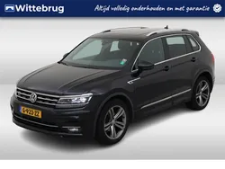 Zwart Gebruikt 2020 VW Tiguan R-line SUV | € 31.450 (Eerlijke prijs)