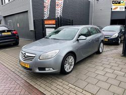 Grijs, metallic lak Gebruikt 2012 Opel Insignia Business Edition Stationwagen | € 4.499 (Goede deal)