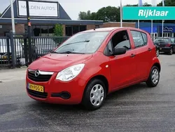 Rood, andere lak Gebruikt 2011 Opel Agila Selection Hatchback | € 2.750 (Eerlijke prijs)