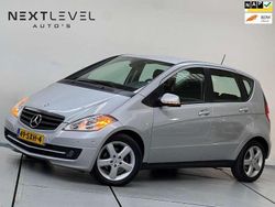 Grijs Gebruikt 2011 Mercedes A160 Business MPV | € 7.450 (Duur)