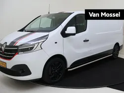 Blanc glacier 369 Gebruikt 2020 Renault Trafic Luxe Van | € 16.430