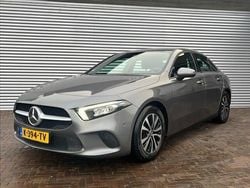 Grijs Gebruikt 2021 Mercedes A180 Business Sedan | € 22.985 (Super prijs)