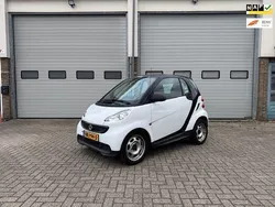 Wit Gebruikt 2012 Smart ForTwo Coupé Pure Coupé | € 4.950 (Eerlijke prijs)