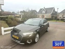 Zwart Gebruikt 2020 Audi A3 Sportback Business Hatchback | € 22.950 (Iets duurder)