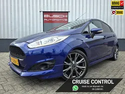 Blauw, metallic lak Gebruikt 2016 Ford Fiesta ST-Line Hatchback | € 7.995 (Iets duurder)