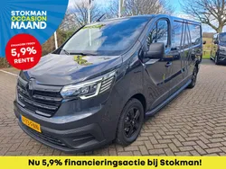 Grijs Gebruikt 2024 Renault Trafic Black Edition Van | € 36.653