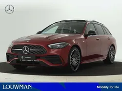 Rood, metallic lak Nieuw 2025 Mercedes C300 Business Sedan | € 65.160 (Eerlijke prijs)
