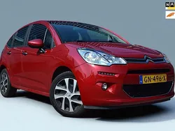 Rood Gebruikt 2015 Citroën C3 PureTech Hatchback | € 7.988 (Eerlijke prijs)
