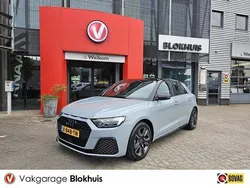 Grijs Gebruikt 2021 Audi A1 Proline Hatchback | € 23.445 (Iets duurder)
