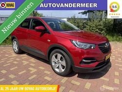 Rood, metallic lak Gebruikt 2021 Opel Grandland X Business Edition SUV | € 22.940 (Goede deal)