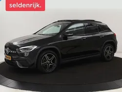 Zwart Gebruikt 2022 Mercedes GLA250 Luxury SUV | € 27.900