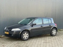 Zwart Gebruikt 2008 Renault Mégane III Business Hatchback | € 1.950 (Goede deal)