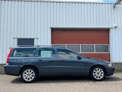 Blauw Gebruikt 2005 Volvo V70 Stationwagen | € 2.499 (Goede deal)