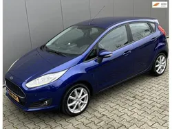 Blauw Gebruikt 2016 Ford Fiesta Hatchback | € 7.490 (Eerlijke prijs)